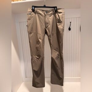 Kuhl Silencr in Driftwood Color Size 36x32